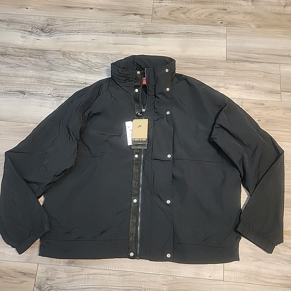 NWT Nike Tech Jacket Black Hidden Hood UPF 40+‎ Men's Large FZ0714-010 MSRP $225